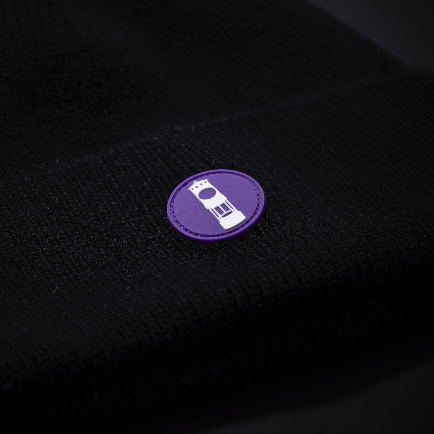 Dock Beanie Hat in Black Beauty